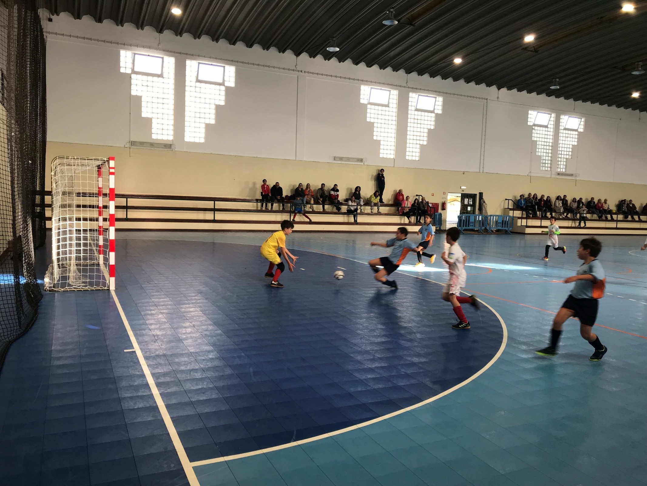 Futsal é a modalidade em destaque no Programa Encontros Desportivos Concelhios – XIRA2025